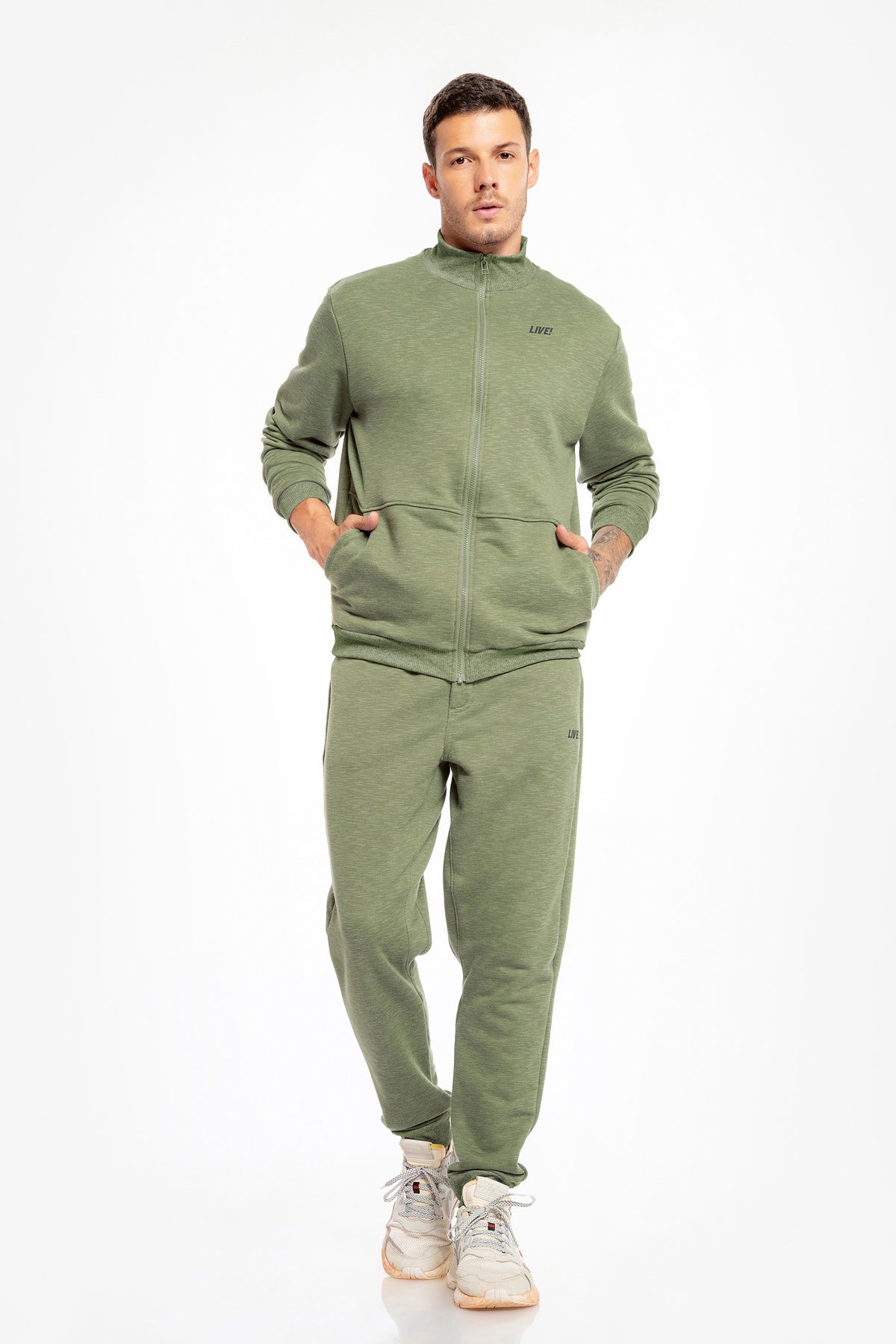 Essential Liveliness Jogger