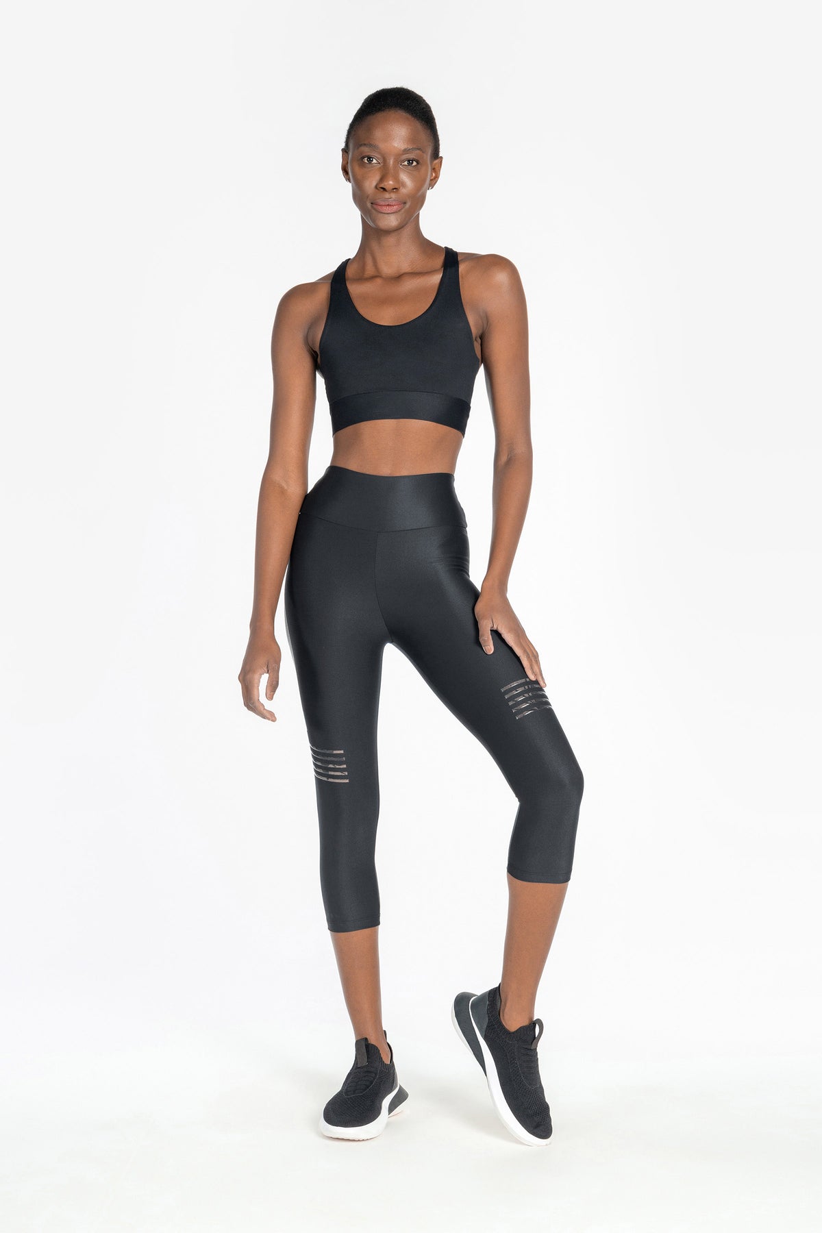 Icon Graphic Capri Leggings