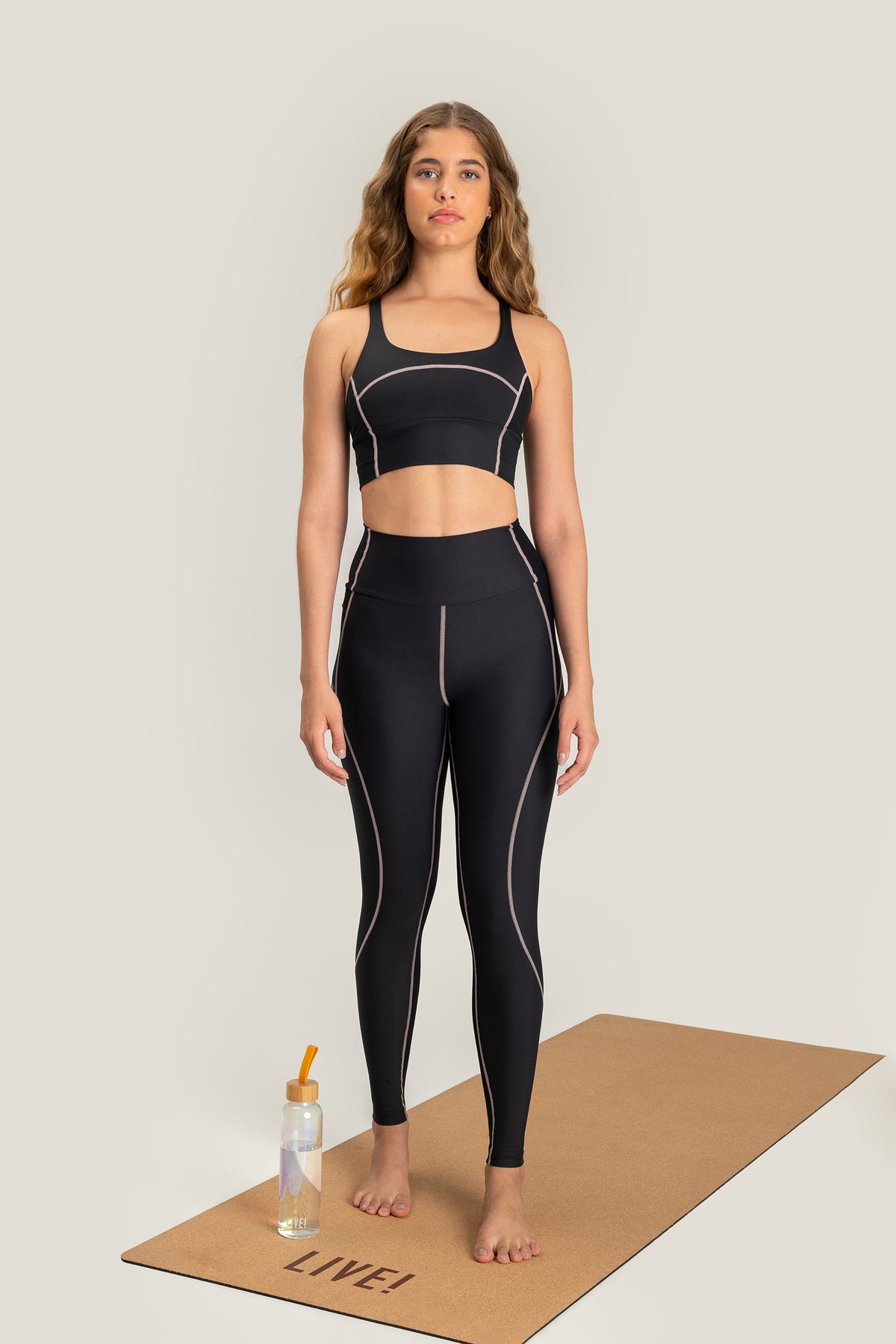 Essential Streamline Leggings